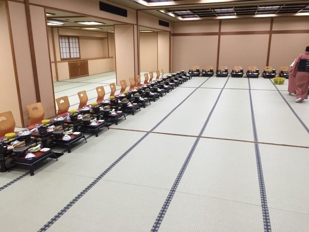 Hokuriku Yamashiro Onsen Hotel Kikyou Kaga Kültér fotó